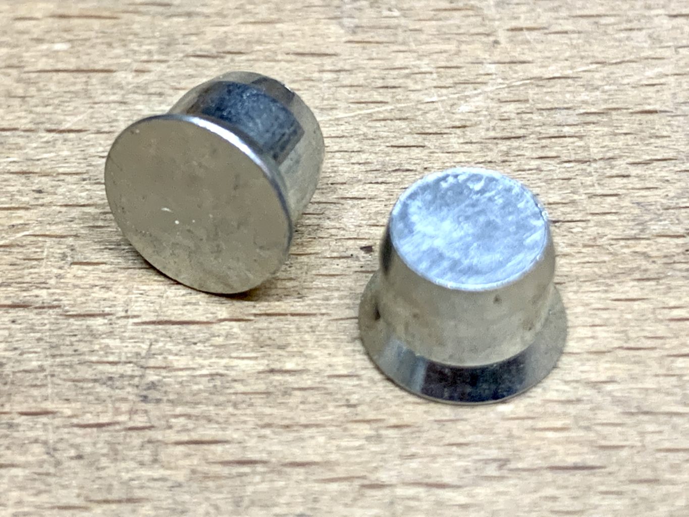 CBT-RV-CSB-232 Cannon Bar Nose Rivets