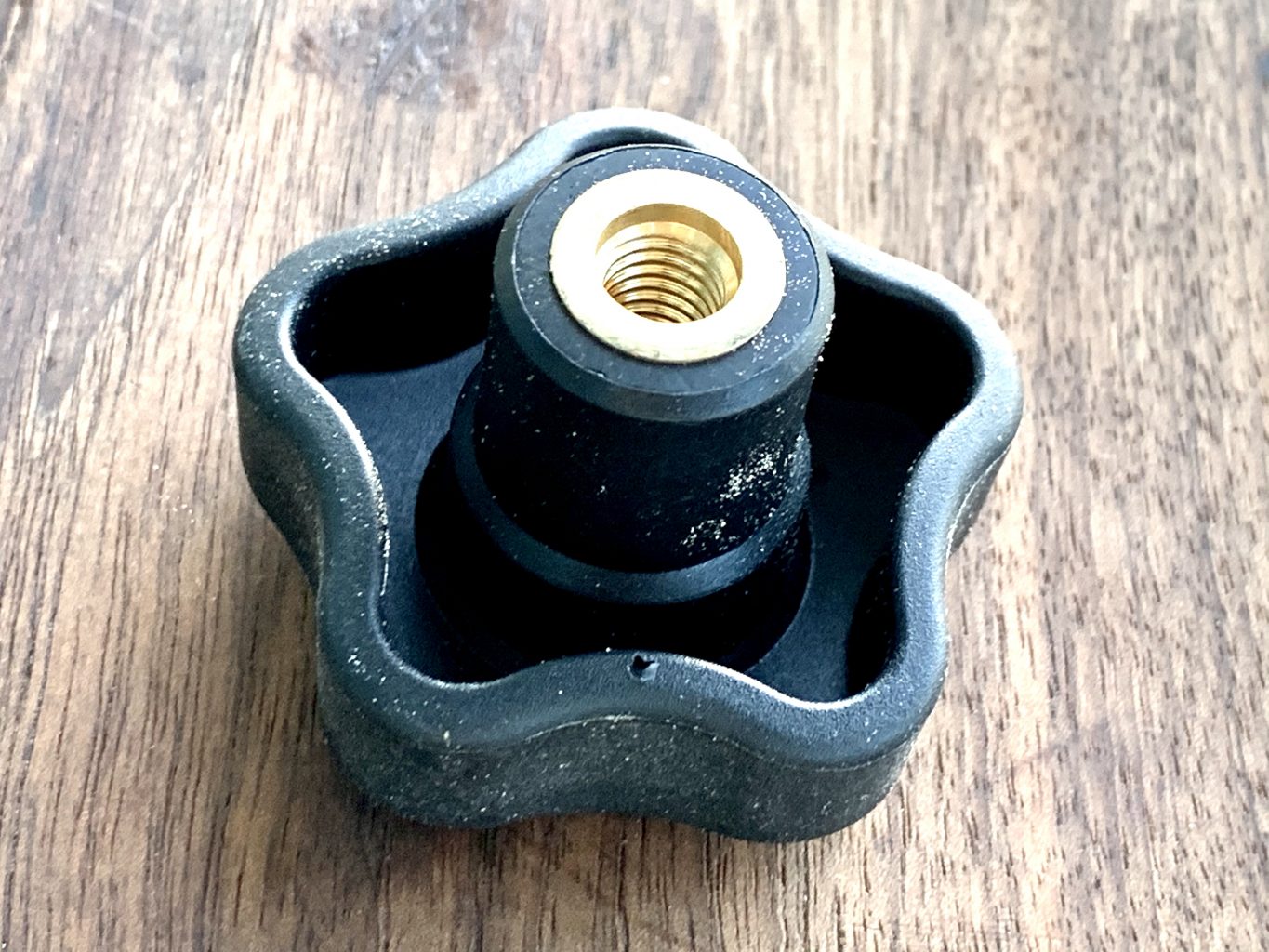 4443 Knob. Lobe M8 Female x50mm