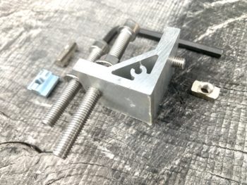 CM00-LV Panther Adjustable Levelling Support