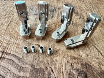 CM009A-4 Small Internal Corner Bracket for 30mm Profile Mills